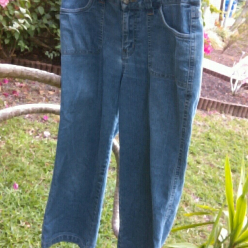 Pants capris stretchy